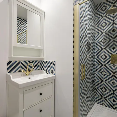 The Residence, Luxury * Γιορκ